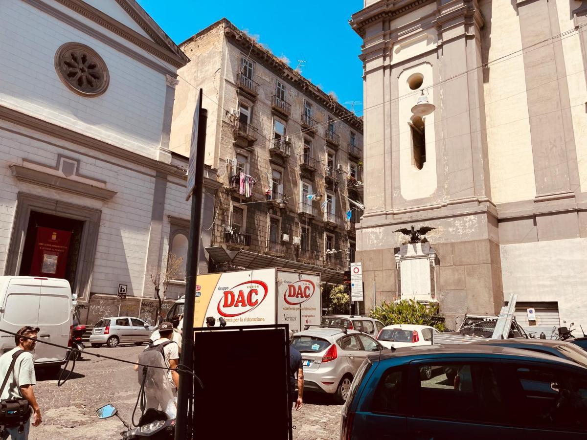 Appartamento Napoletana Duomo Napoli Esterno foto